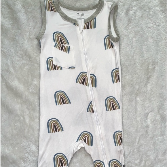 Kyte Romper - Picture 2 of 4